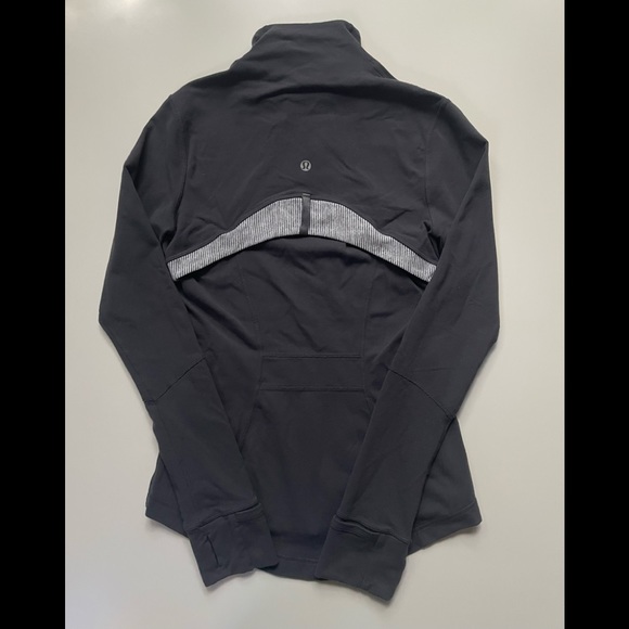 Lululemon Define Jacket - Picture 2 of 6
